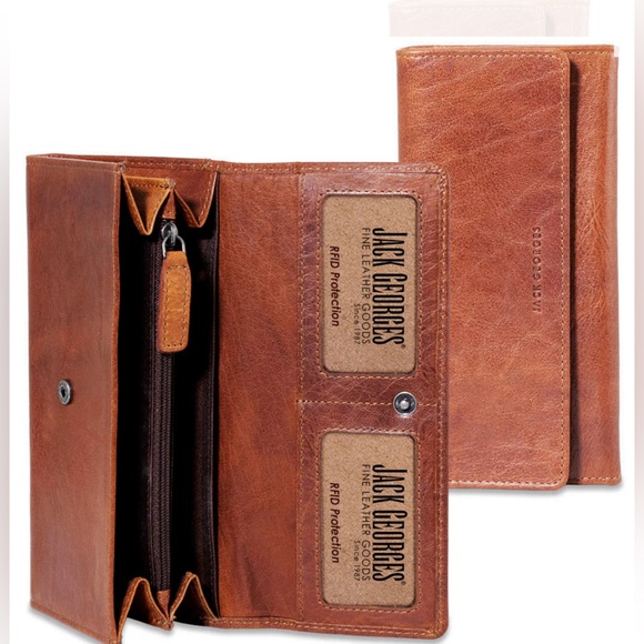 JACKGEORGES Voyager Clutch Wallet excellent condition - Picture 3 of 3